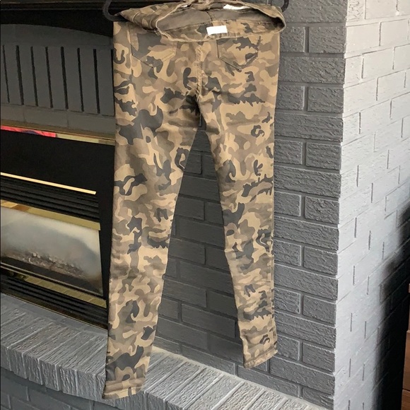 Amaryllis Muted Skinny Camo Jeans - Picture 7 of 7